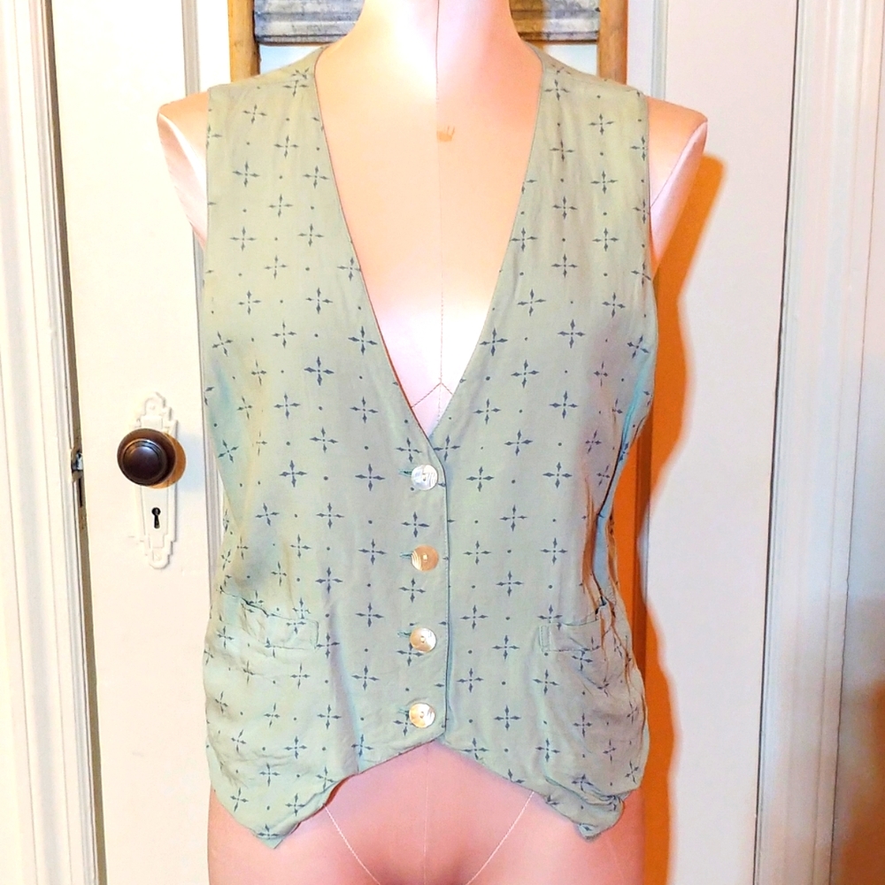 Vest Banyan Tree Vest Indonesian Vintage Green